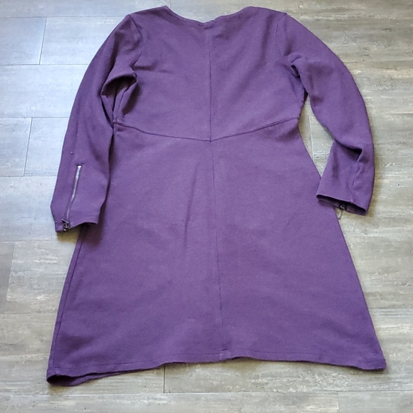 Athleta Active Outdoor Dress w/ Zipper Detail-Plum - Picture 6 of 9